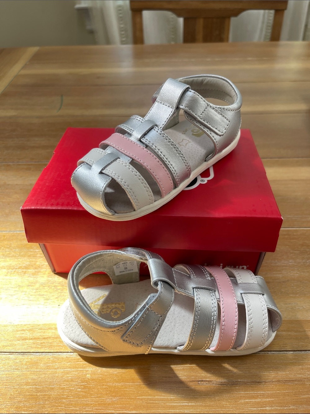 See Kai Run Toddler Girl Sandals (Size 9)